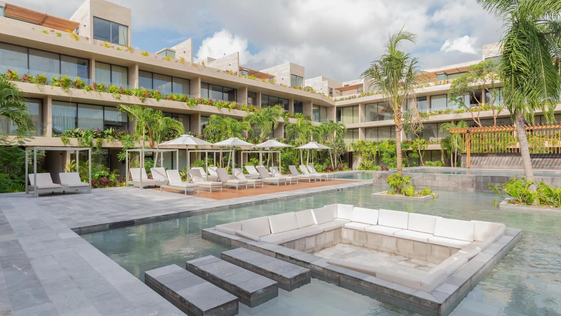 Luxury Two Bedroom Mistiq Tulum D104 By Sandy Powerful 0*,  Mexique